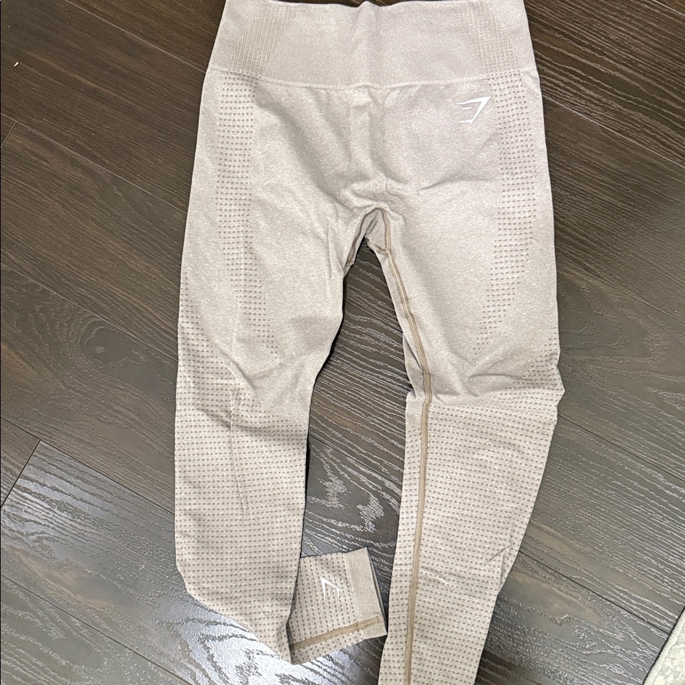 Gym shark women’s Beige Leggings